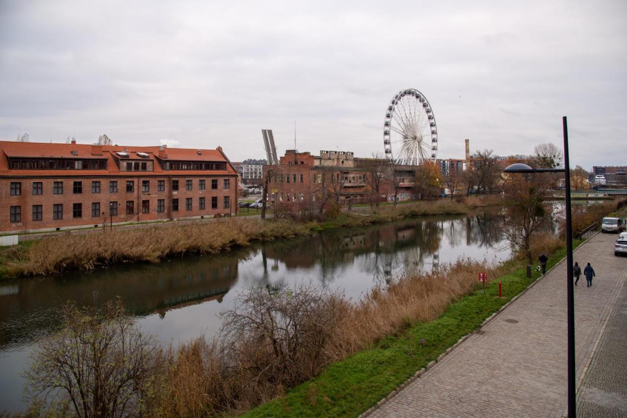 Maya'S Flats & Resorts - River View Gdańsk Exterior foto